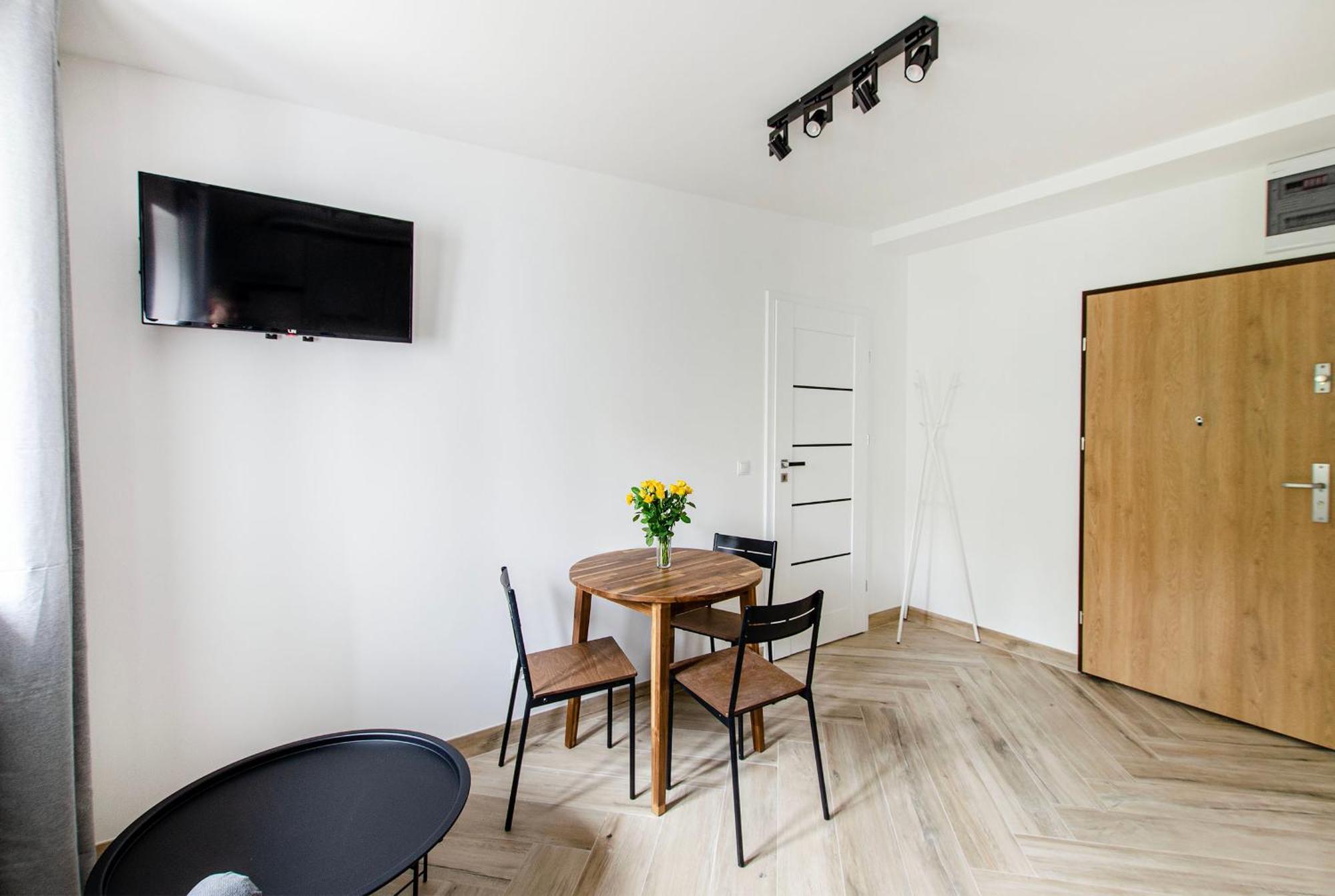 Loft City Center Apartments- Parking, Wifi, 24H Check-In Wroclaw Exterior photo